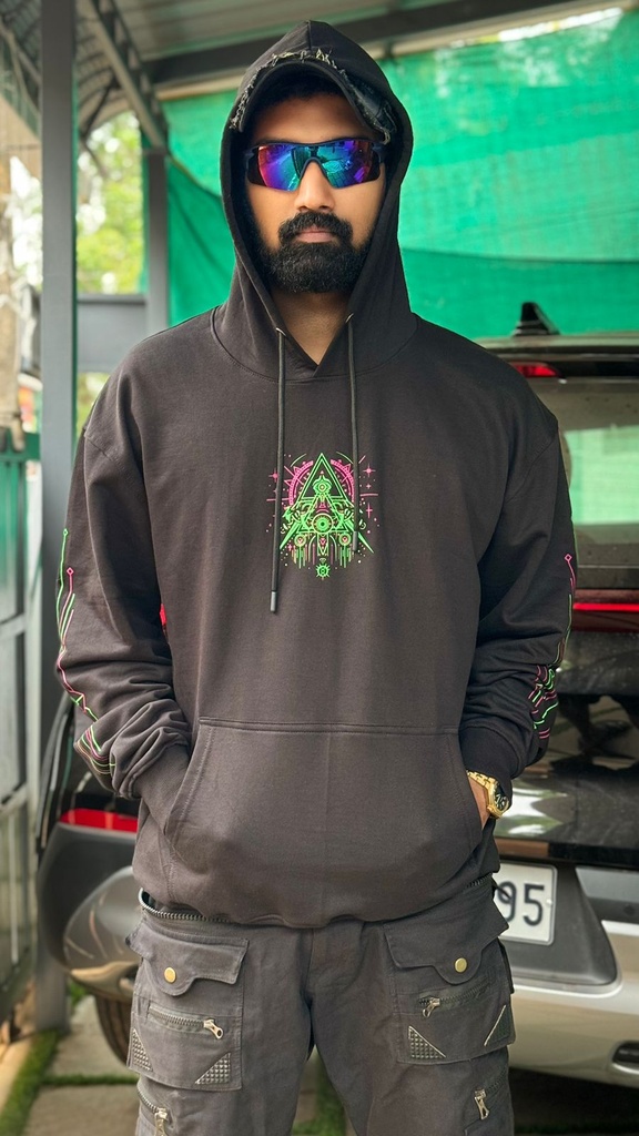 Psychedelic Hoodie Octopus Design UV glow.
