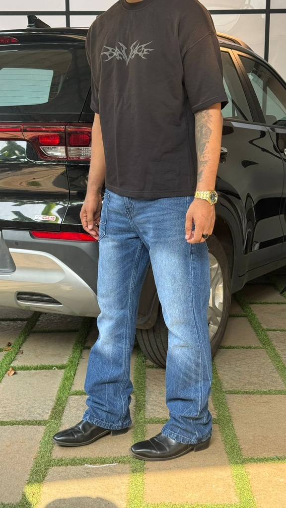 SemiBootcut Dark blue jeans