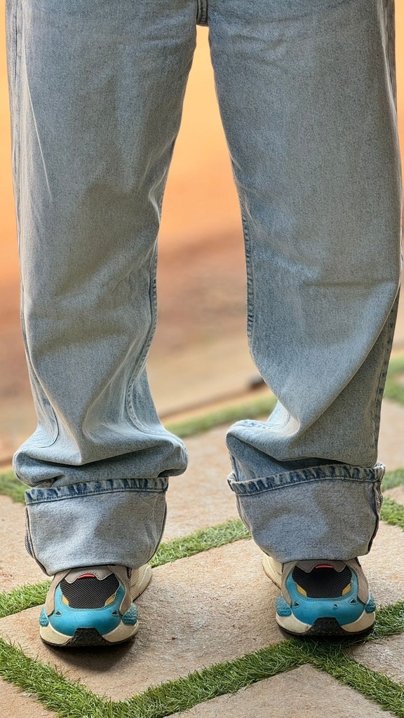 Prima light blue Fold type Straight fit jean