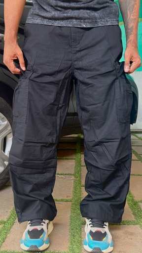 Cotton cargo pocket pants Black
