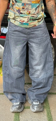 Barrel fit  Grey jeans